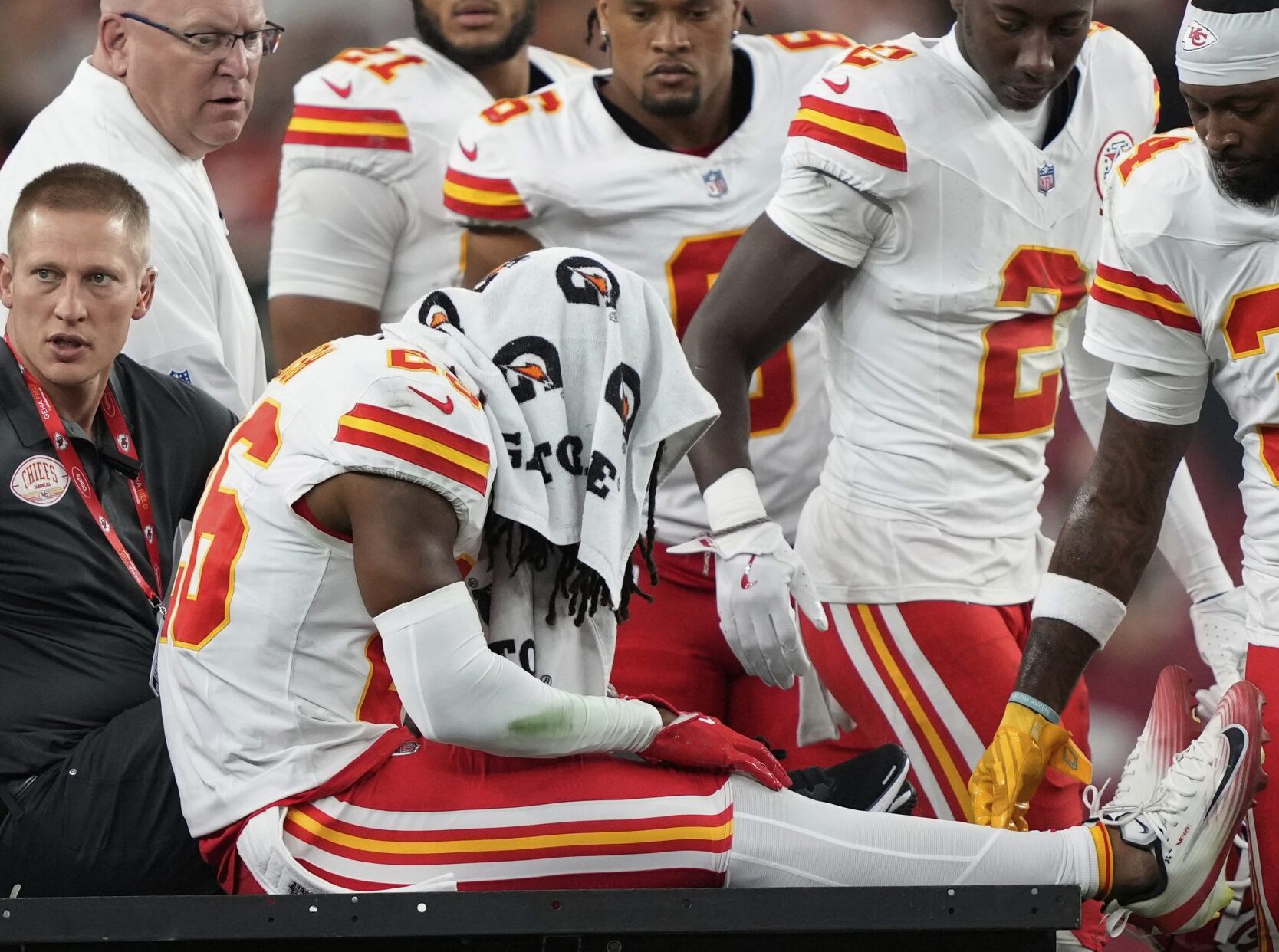 Chiefs place two players on injured reserve